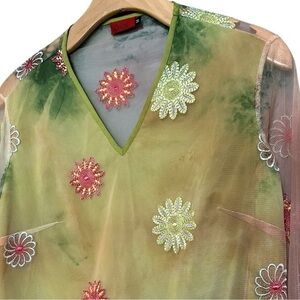Gigli Women’s Size M Light Green Floral Embroidered Mesh Long Sleeve Top
